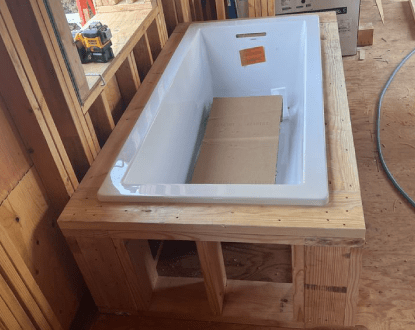 <p style="font-family: 'Poppins', sans-serif; font-weight: 700; font-size:24px;">BATHROOM REMODELING SERVICES</p>